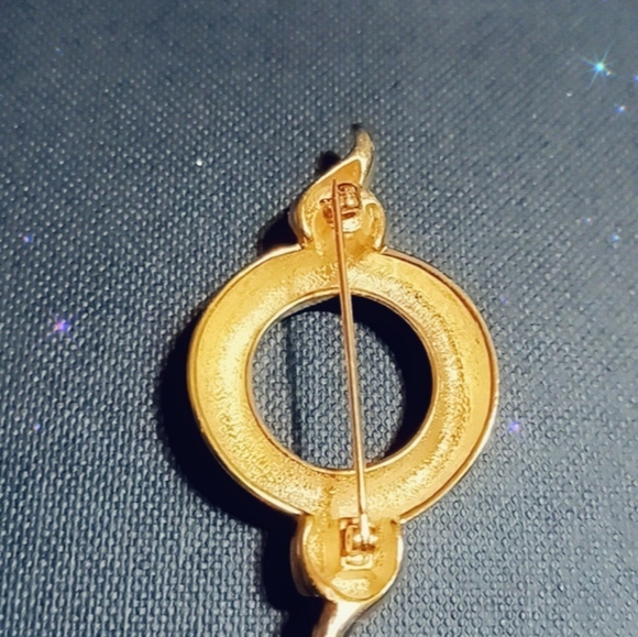 brooch - Picture 2 of 3
